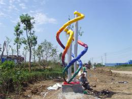 hj1738 不銹鋼雕塑-針線之魅_青島國際服裝城不銹鋼雕塑、石雕、玻璃鋼雕塑_濱州宏景雕塑有限公司